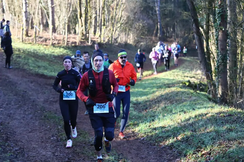 Coureurs en forêt, Navennoise 2026